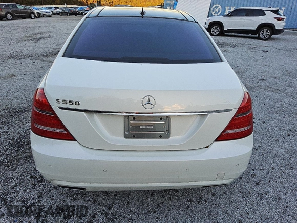 2011 Mercedes-Benz S-Class S 550 with VIN WDDNG7BB0BA401804, listed as a Copart auction lot 81558984 with 188,875 mi miles and Clean Title. Bid and sale history available at carsss.com. Image 6.