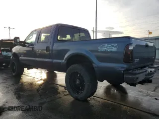 2006 Ford F-250 XL with VIN 1FTSW21P06EC13170, listed as a Copart auction lot 44038305 with 198,100 mi miles and Clean title. Bid and sale history available at DreamBid. Image 2.