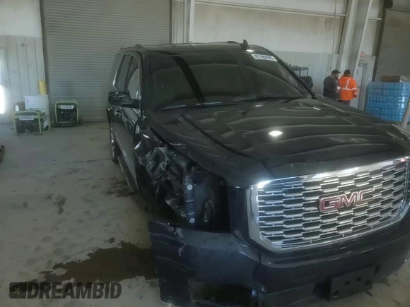2018 GMC Yukon Denali with VIN 1GKS2CKJ7JR190813, listed as a Copart auction lot 45789095 with 133,208 mi miles and Salvage Title. Bid and sale history available at carsss.com. Image 11.