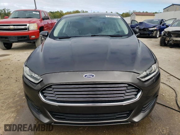 2015 Ford Fusion SE with VIN 3FA6P0H75FR150109, listed as a Copart auction lot 71594144 with 121,811 mi miles and Salvage Title. Bid and sale history available at DreamBid. Image 5.