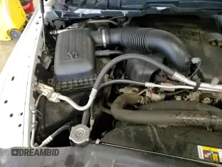 2018 Ram 1500 Tradesman z VIN 3C6JR6DT3JG181018, wystawiony jako Copart lot #57767115 z przebiegiem 146 687 mil mil oraz Nie do naprawy • Non repairable. Historia ofert i sprzedaży dostępna na DreamBid. Obrazek 14.