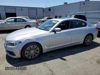 2019 BMW 5 Series 530i z VIN WBAJA5C52KBX46895, wystawiony jako Copart lot #58178385 z przebiegiem 32 610 mil mil oraz Szkoda całkowita • Salvage title. Historia ofert i sprzedaży dostępna na DreamBid. Obrazek 1.