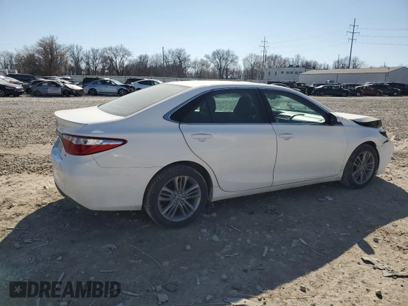 2015 Toyota Camry XLE with VIN 4T1BF1FK1FU497689, listed as a Copart auction lot 48528385 with 229,376 mi miles and Salvage Title. Bid and sale history available at carsss.com. Image 3.