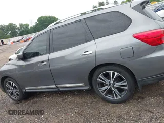 2017 Nissan Pathfinder SV with VIN 5N1DR2MN0HC610527, listed as a IAAI auction lot 42348633 with 123,769 mi miles and . Bid and sale history available at DreamBid. Image 14.