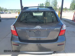 2010 Toyota Matrix z VIN 2T1KU4EE4AC284880, wystawiony jako IAAI lot #42408735 z przebiegiem 140 127 mil mil oraz . Historia ofert i sprzedaży dostępna na DreamBid. Obrazek 16.