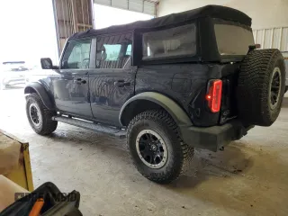 2021 Ford Bronco with VIN 1FMEE5DPXMLA91211, listed as a Copart auction lot 53406165 with 32,999 mi miles and Clean title. Bid and sale history available at DreamBid. Image 2.