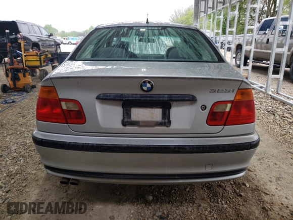2000 BMW 3 Series 323i with VIN WBAAM3348YFP73443, listed as a Copart auction lot 54165575 with 334,761 mi miles and Salvage title. Bid and sale history available at DreamBid. Image 6.
