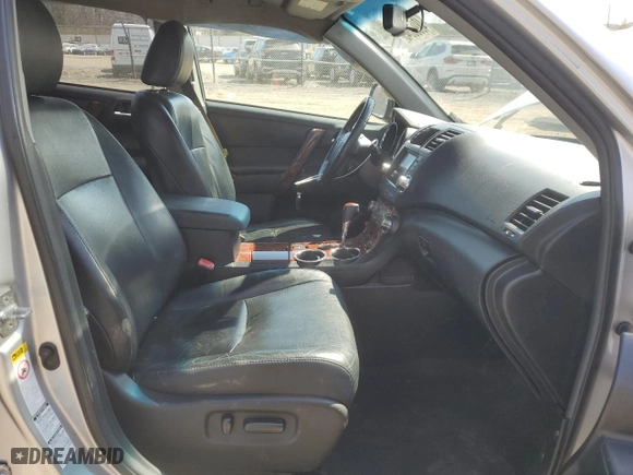 2011 Toyota Highlander Limited with VIN 5TDDK3EH0BS053003, listed as a Copart auction lot 48908845 with 158,255 mi miles and Salvage Title. Bid and sale history available at carsss.com. Image 7.