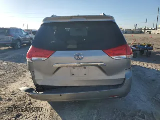 2011 Toyota Sienna XLE AAS with VIN 5TDYK3DC4BS101366, listed as a Copart auction lot 45296075 with 261,950 mi miles and Salvage Title. Bid and sale history available at carsss.com. Image 6.