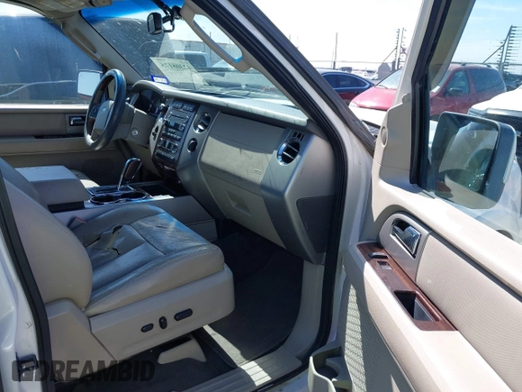 2009 Ford Expedition Limited with VIN 1FMFU19589EB10972, listed as a IAAI auction lot 42308175 with 267,873 mi miles and . Bid and sale history available at DreamBid. Image 5.