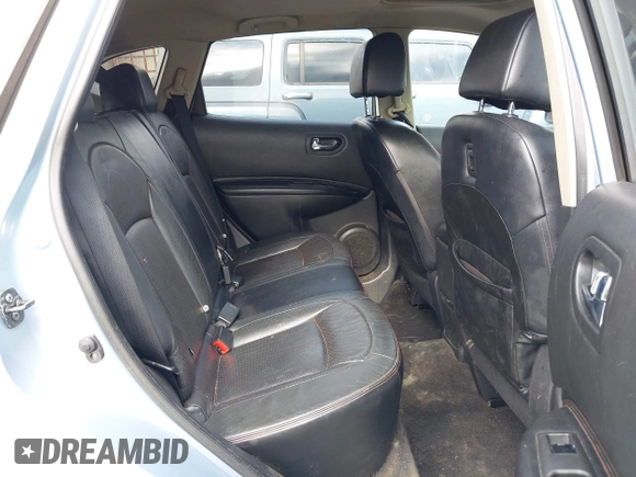2011 Nissan Rogue SV with VIN JN8AS5MT6BW178421, listed as a IAAI auction lot 42113931 with 174,879 mi miles. Bid and sale history available at carsss.com. Image 8.
