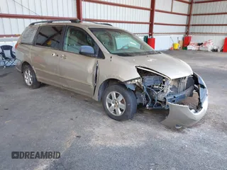 2005 Toyota Sienna CE z VIN 5TDZA23CX5S333011, wystawiony jako IAAI lot #42318925 z przebiegiem 268 842 mil mil oraz . Historia ofert i sprzedaży dostępna na DreamBid. Obrazek 1.