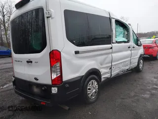 2024 Ford Transit Passenger XL with VIN 1FBAX2C85RKA36852, listed as a IAAI auction lot 41712833 with 24,663 mi miles. Bid and sale history available at carsss.com. Image 4.