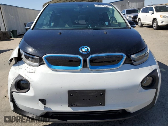 2017 BMW i3 with VIN WBY1Z6C34HV548759, listed as a Copart auction lot 56918343 with 0 mi miles. Bid and sale history available at carsss.com. Image 5.