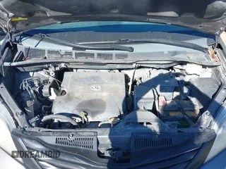 2013 Toyota Sienna L with VIN 5TDZK3DC1DS400675, listed as a IAAI auction lot 42053231 with 85,070 mi miles. Bid and sale history available at carsss.com. Image 10.