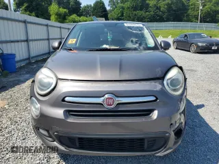 2016 FIAT 500X Lounge z VIN ZFBCFYDTXGP383559, wystawiony jako Copart lot #61990675 z przebiegiem 149 709 mil mil oraz Czysty tytuł • Clean title. Historia ofert i sprzedaży dostępna na DreamBid. Obrazek 5.