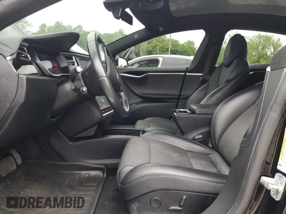 2018 Tesla Model S 75D with VIN 5YJSA1E22JF234262, listed as a Copart auction lot 57954755 with 62,375 mi miles and Salvage title. Bid and sale history available at DreamBid. Image 7.