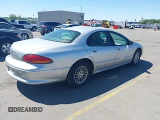 2004 Chrysler Concorde LXi z VIN 2C3HD36M44H703982, wystawiony jako IAAI lot #42303728 z przebiegiem 126 209 mil mil oraz . Historia ofert i sprzedaży dostępna na DreamBid. Obrazek 4.