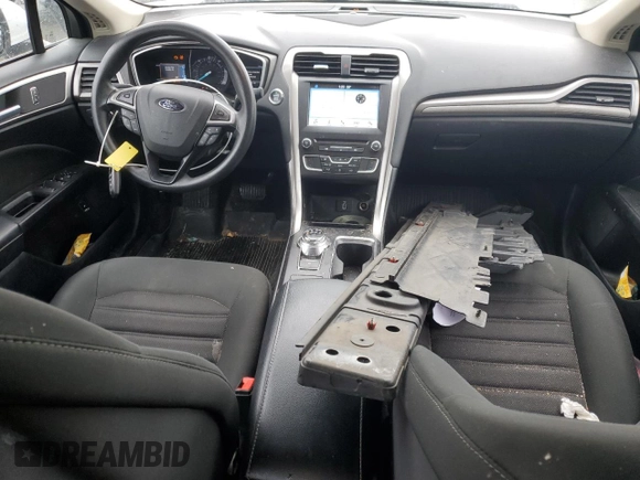 2018 Ford Fusion SE z VIN 3FA6P0LU7JR237368, wystawiony jako Copart lot #56584695 z przebiegiem 78 832 mil mil oraz Szkoda całkowita • Salvage title. Historia ofert i sprzedaży dostępna na DreamBid. Obrazek 8.