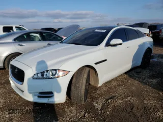 2013 Jaguar XJ with VIN SAJWJ1CD6D8V50968, listed as a Copart auction lot 79880924 with 136,280 mi miles and Salvage Title. Bid and sale history available at carsss.com. Image 1.