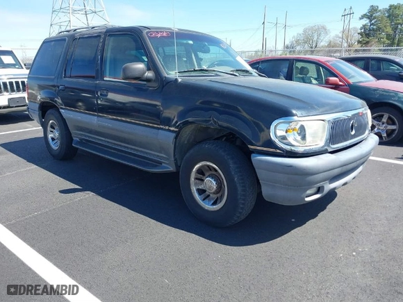 1998 Mercury Mountaineer with VIN 4M2ZU55P4WUJ27313, listed as a IAAI auction lot 41824204 with 207,626 mi miles. Bid and sale history available at carsss.com. Image 1.
