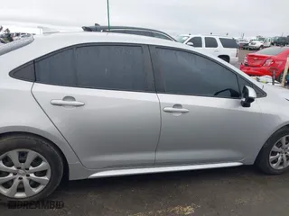 2021 Toyota Corolla LE with VIN 5YFEPMAEXMP173975, listed as a IAAI auction lot 41518350 with 40,373 mi miles. Bid and sale history available at carsss.com. Image 13.