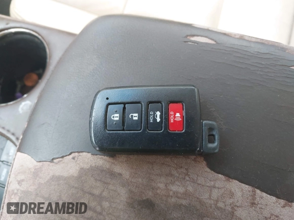 2014 Toyota Avalon Limited with VIN 4T1BK1EB1EU116371, listed as a IAAI auction lot 41936991 with Not Provided miles and . Bid and sale history available at DreamBid. Image 11.