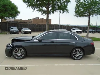 2022 Mercedes-Benz E 350 with VIN W1KZF8DB9NB097118, listed as a IAAI auction lot 42551140 with Not provided miles and . Bid and sale history available at DreamBid. Image 15.