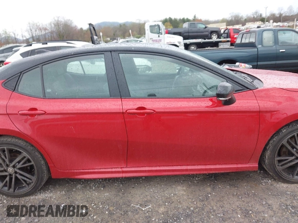 2025 Toyota Camry LE with VIN 4T1DAACK6SU052760, listed as a IAAI auction lot 41923980 with 5,586 mi miles and . Bid and sale history available at DreamBid. Image 13.