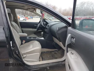 2008 Nissan Rogue SL with VIN JN8AS58V88W411610, listed as a IAAI auction lot 41859380 with 188,517 mi miles and . Bid and sale history available at DreamBid. Image 5.