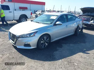 2021 Nissan Altima SV with VIN 1N4BL4DV7MN413139, listed as a IAAI auction lot 41973040 with 55,678 mi miles and . Bid and sale history available at DreamBid. Image 2.