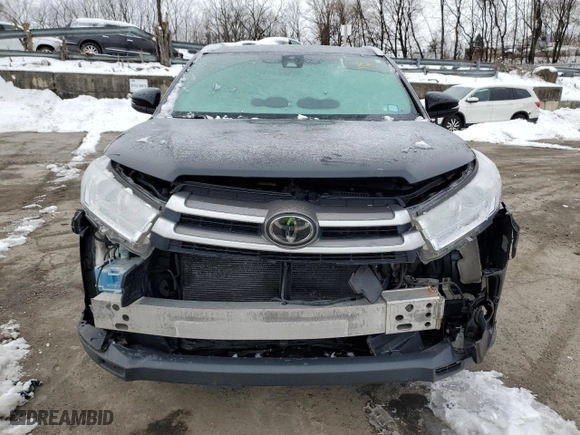 2018 Toyota Highlander SE with VIN 5TDJZRFH4JS529509, listed as a Copart auction lot 44626055 with 126,688 mi miles and Salvage Title. Bid and sale history available at carsss.com. Image 5.