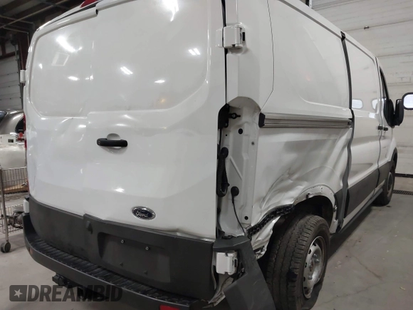 2024 Ford Transit Cargo with VIN 1FTYE1Y89RKA72434, listed as a IAAI auction lot 40788108 with 9,647 mi miles. Bid and sale history available at carsss.com. Image 17.