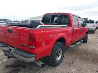 2000 Ford Super Duty F-250 XL with VIN 1FTNW21F9YED11508, listed as a IAAI auction lot 41361571 with 267,014 mi miles. Bid and sale history available at carsss.com. Image 4.