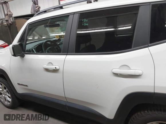 2018 Jeep Renegade Altitude z VIN ZACCJABB6JPH79544, wystawiony jako IAAI lot #41742928 z przebiegiem 59 540 mil mil oraz . Historia ofert i sprzedaży dostępna na DreamBid. Obrazek 15.
