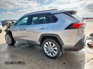 2021 Toyota RAV4 XLE Premium with VIN 2T3C1RFVXMC170581, listed as a Copart auction lot 58327005 with 54,200 mi miles and Salvage title. Bid and sale history available at DreamBid. Image 2.