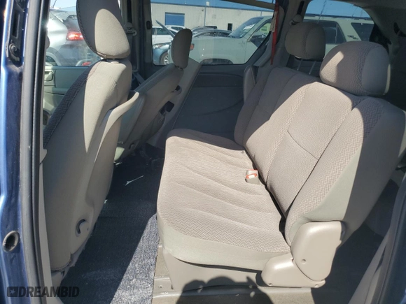 2007 Chrysler Town & Country SWB with VIN 1A4GJ45R37B201913, listed as a Copart auction lot 67544904 with NaN miles and Clean Title. Bid and sale history available at carsss.com. Image 11.