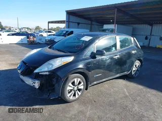2015 Nissan LEAF S z VIN 1N4AZ0CP7FC321257, wystawiony jako IAAI lot #40806310 z przebiegiem 61 443 mil mil oraz . Historia ofert i sprzedaży dostępna na DreamBid. Obrazek 18.