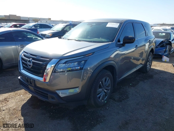 2024 Nissan Pathfinder S with VIN 5N1DR3AAXRC288276, listed as a IAAI auction lot 41835375 with 20,384 mi miles. Bid and sale history available at carsss.com. Image 2.