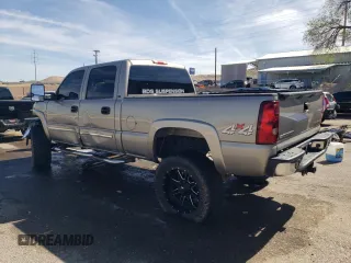 2003 Chevrolet Silverado 1500HD LS z VIN 1GCGK13U03F114482, wystawiony jako Copart lot #53862905 z przebiegiem 80 530 mil mil oraz Szkoda całkowita • Salvage title. Historia ofert i sprzedaży dostępna na DreamBid. Obrazek 2.