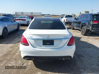 2020 Mercedes-Benz C 300 z VIN W1KWF8EB1LR594900, wystawiony jako IAAI lot #42076701 z przebiegiem 45 444 mil mil oraz . Historia ofert i sprzedaży dostępna na DreamBid. Obrazek 16.