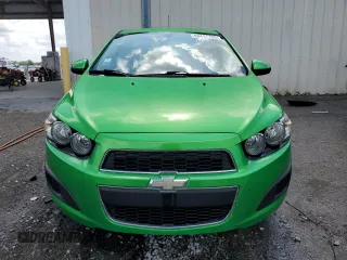 2015 Chevrolet Sonic LT with VIN 1G1JC5SH8F4177739, listed as a Copart auction lot 58417755 with 64,588 mi miles and Salvage title. Bid and sale history available at DreamBid. Image 5.