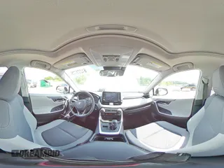 2020 Toyota RAV4 XLE with VIN JTMW1RFV8LD060197, listed as a Copart auction lot 61223725 with 33,135 mi miles and Salvage title. Bid and sale history available at DreamBid. Image 13.