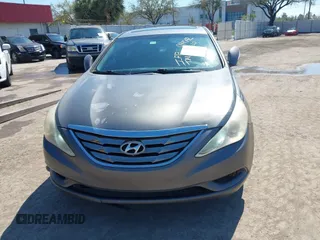 2011 Hyundai Sonata Limited with VIN 5NPEC4AC5BH099742, listed as a IAAI auction lot 41638390 with 253,677 mi miles and . Bid and sale history available at DreamBid. Image 6.