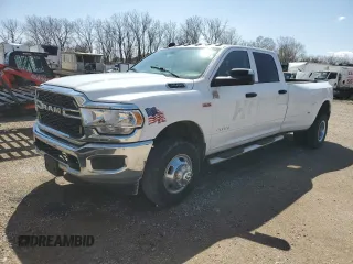 2020 Ram 3500 Tradesman z VIN 3C63RRGJ7LG234066, wystawiony jako Copart lot #50879215 z przebiegiem 107 629 mil mil oraz Tytuł czysty. Historia ofert i sprzedaży dostępna na DreamBid. Obrazek 1.