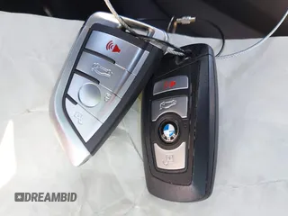 2017 BMW X3 xDrive28i z VIN 5UXWX9C35H0T24703, wystawiony jako IAAI lot #42283472 z przebiegiem 61 993 mil mil oraz . Historia ofert i sprzedaży dostępna na DreamBid. Obrazek 11.