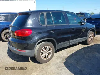 2012 Volkswagen Tiguan LE with VIN WVGAV7AX1CW557250, listed as a IAAI auction lot 42300694 with 122,310 mi miles and . Bid and sale history available at DreamBid. Image 4.