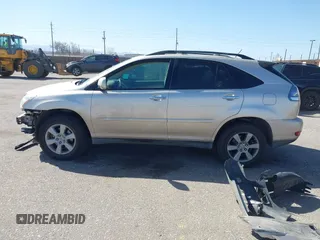 2008 Lexus RX with VIN 2T2HK31U38C057662, listed as a IAAI auction lot 41977657 with 178,847 mi miles. Bid and sale history available at carsss.com. Image 15.