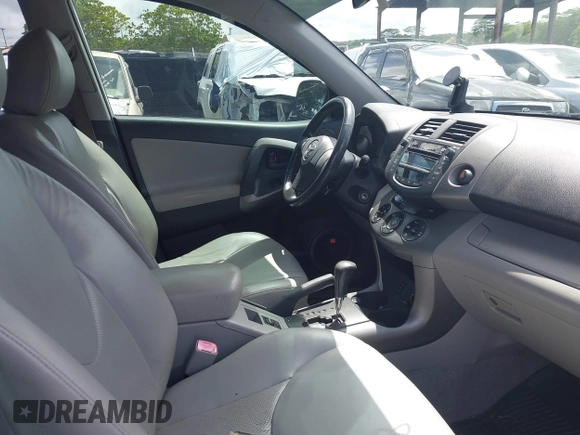 2006 Toyota RAV4 Limited with VIN JTMZD31V965009976, listed as a IAAI auction lot 42407768 with 187,703 mi miles and . Bid and sale history available at DreamBid. Image 5.