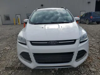 2014 Ford Escape SE with VIN 1FMCU0GX0EUC17869, listed as a Copart auction lot 55393515 with 127,110 mi miles and Clean Title. Bid and sale history available at carsss.com. Image 5.
